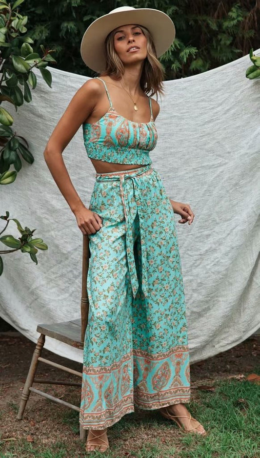 TWO PIECE SET PANTS WITH CROP TOP & WIDE LEG PANTS