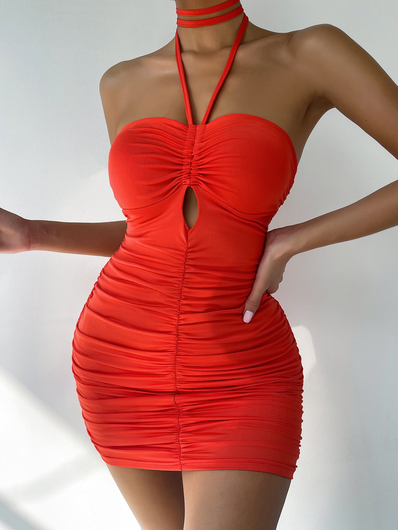 KEY HOLE HALTER NECK PLEATED DRESS